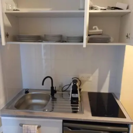 Xv: Superbe Apartment
